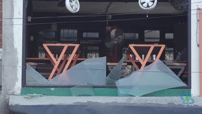  कमलपोखरीको म:म पसलमा सिलिन्डर विस्फोट, १४ जना घाइते (तस्बिरसहित) 